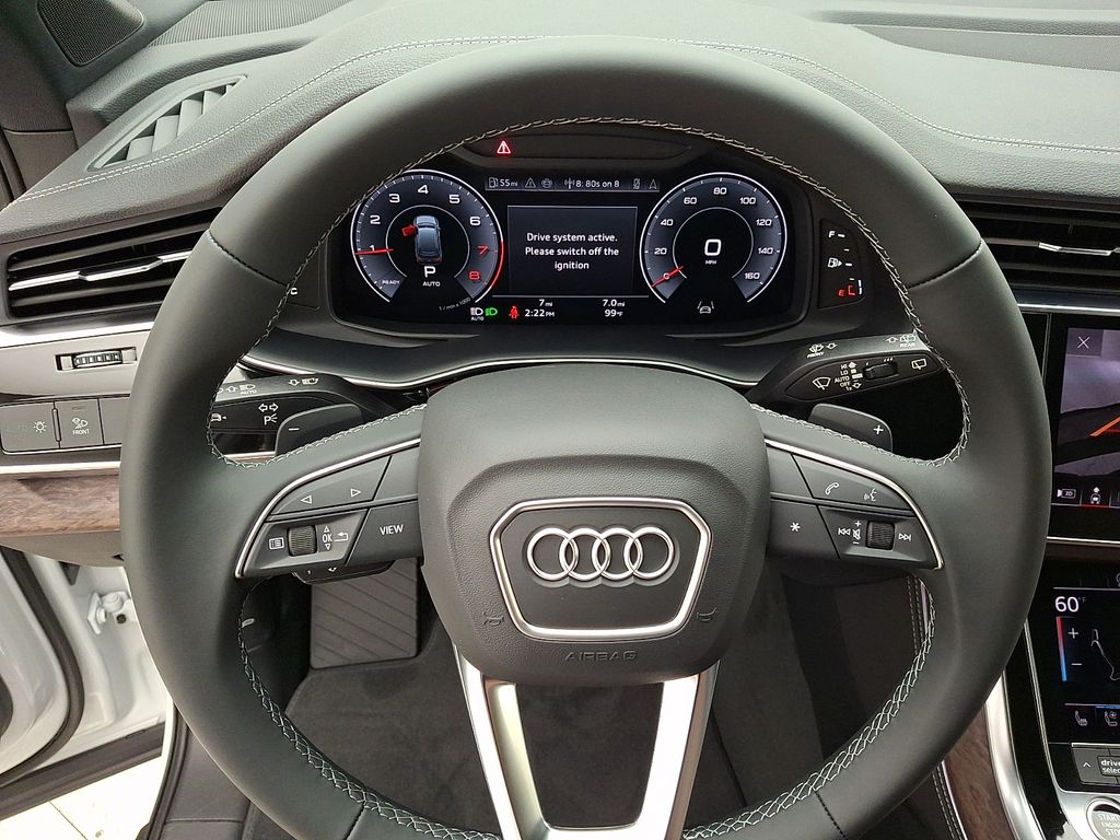 Thumbnail: 2026 Audi Q7 - 16