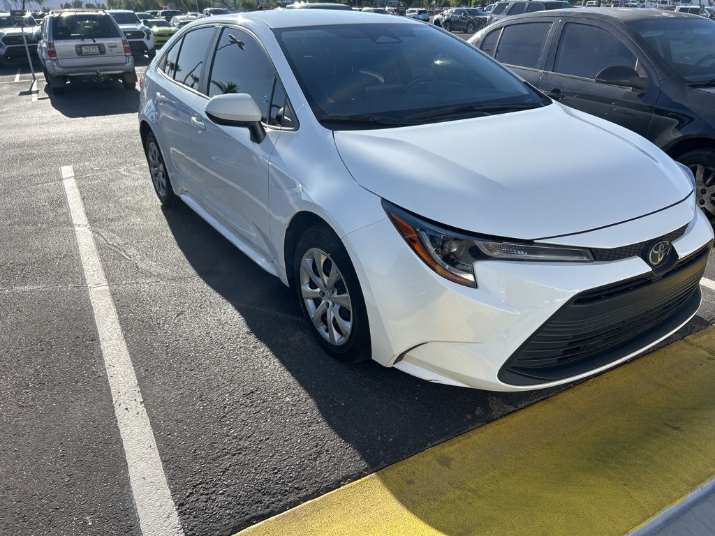 2024 Toyota Corolla LE 2