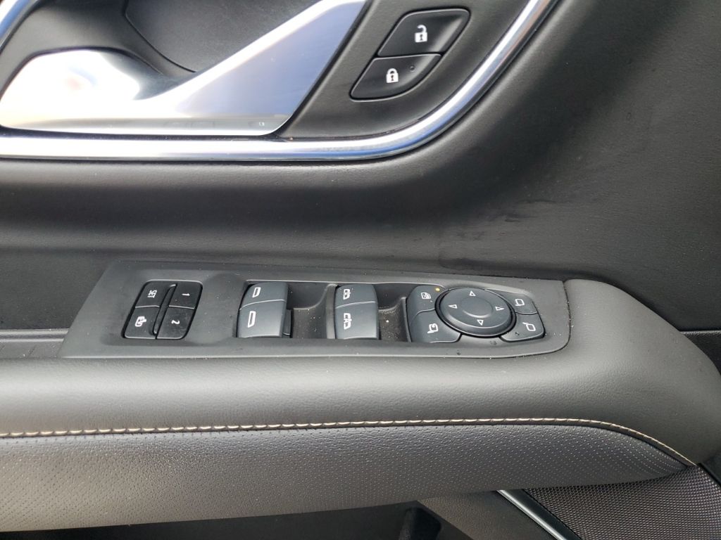 Used Car 2024 Gmc Yukon Xl  Slt For Sale Under $70,000 In Austin, Texas