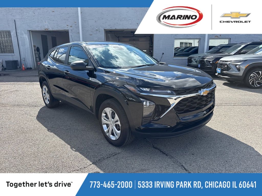 Black Metallic 2025 Chevrolet Trax LS FWD SUV / Crossover Front-Wheel Drive 6-Speed Automatic