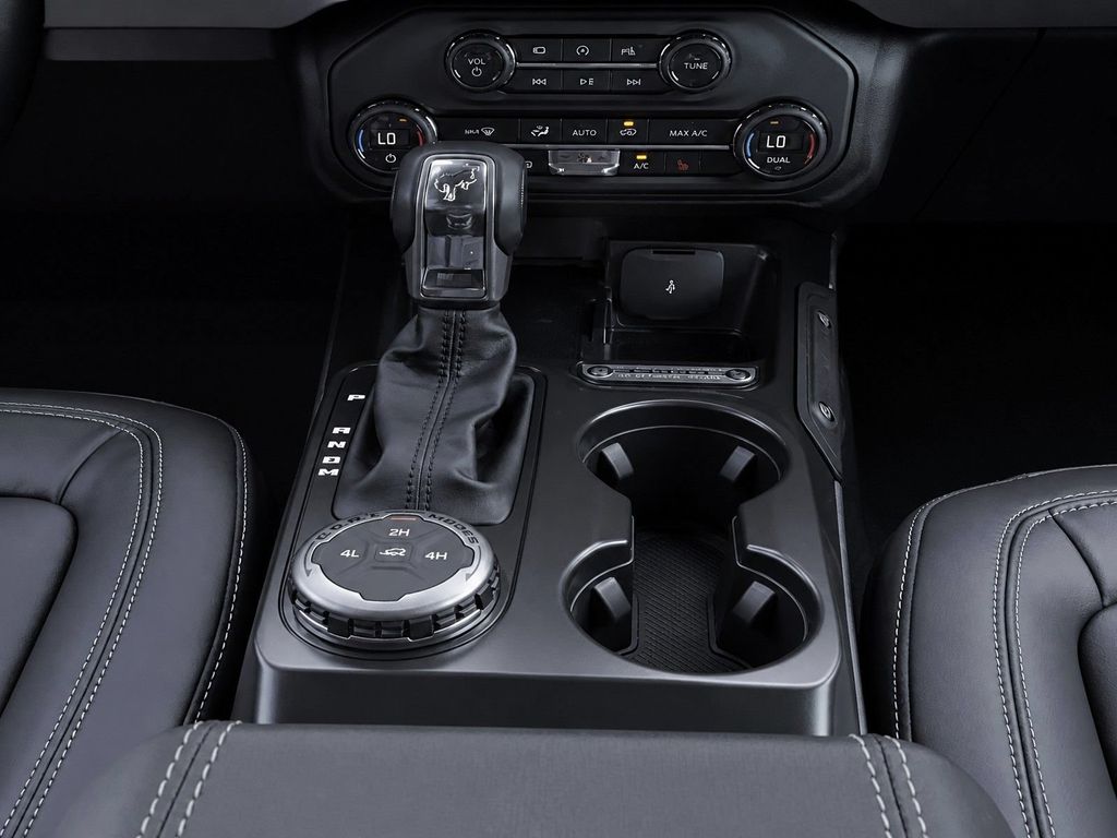 New 2026 Shadow Black Ford Outer Banks® image 13