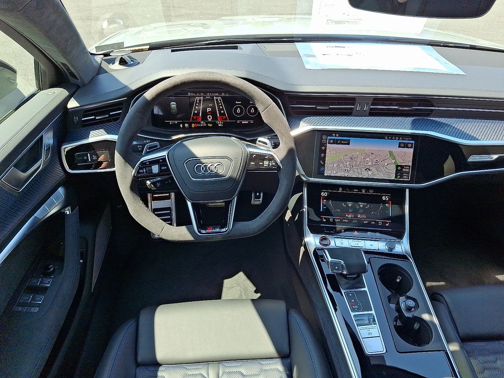 Thumbnail: 2025 Audi RS 6 - 8