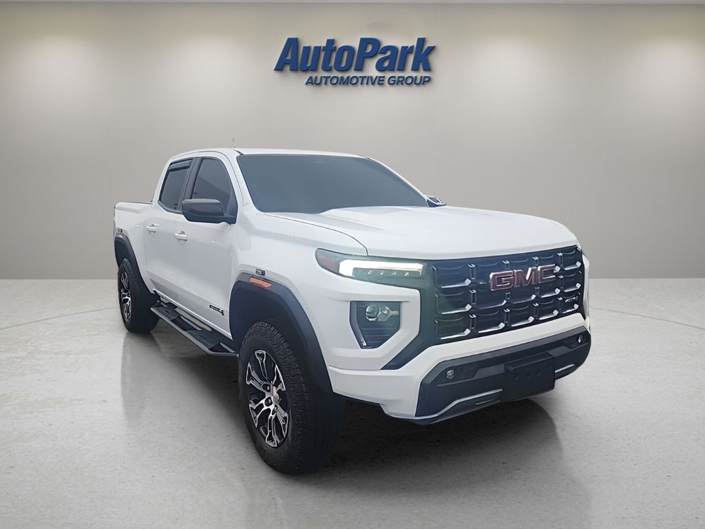 2023 GMC Canyon AT4 Crew Cab 4WD