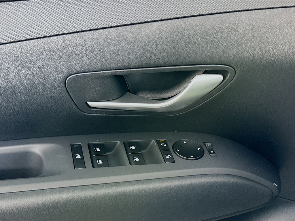 Thumbnail: 2026 Hyundai Santa Cruz - 19