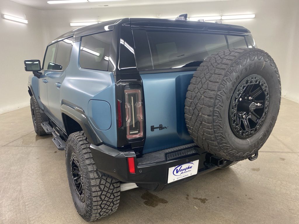 2024 GMC HUMMER EV SUV 3X photo