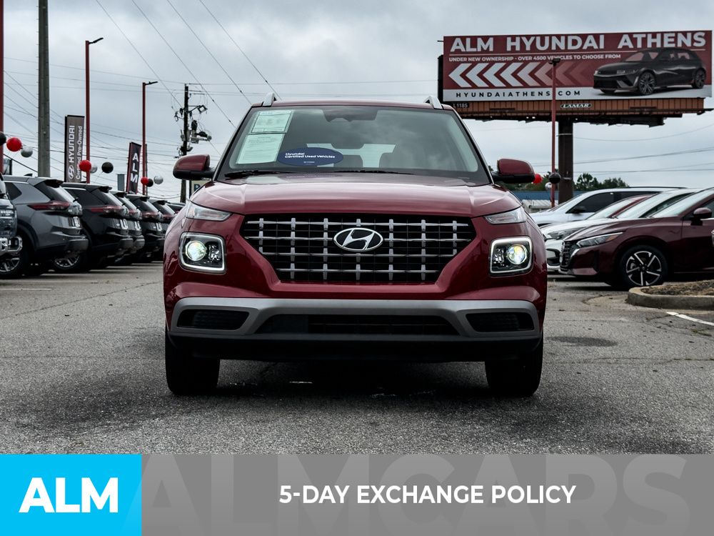 Used 2025 Red Hyundai Limited image 3