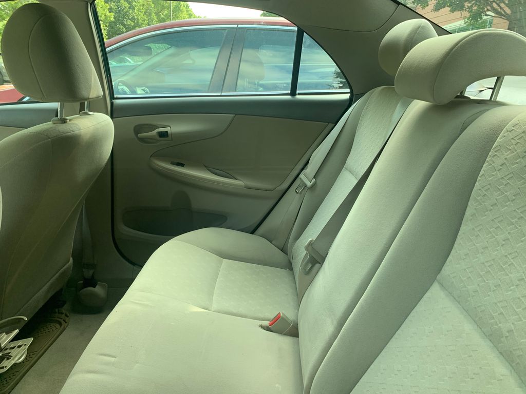 Thumbnail: 2009 Toyota Corolla - 6