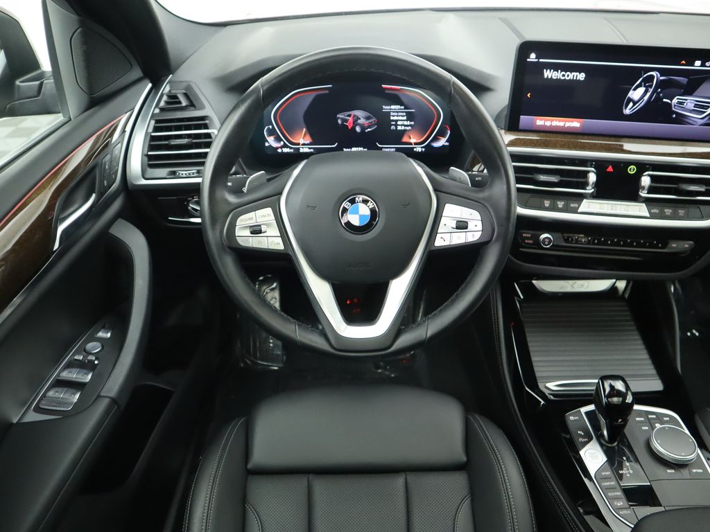 Thumbnail: 2022 BMW X4 - 10