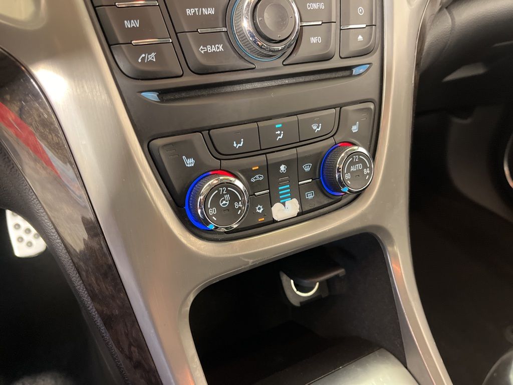 Thumbnail: 2015 Buick Verano - 32