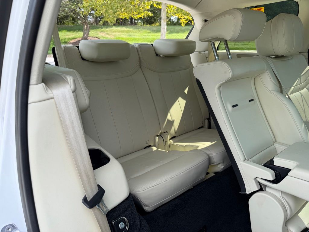 2023 Land Rover Range Rover P400 SE