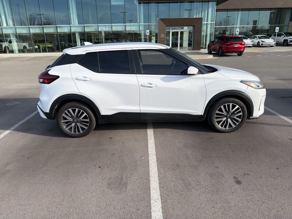 2021 Nissan Kicks
