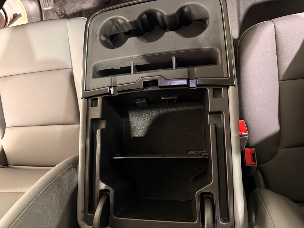 2025 Chevrolet Silverado 5500HD 