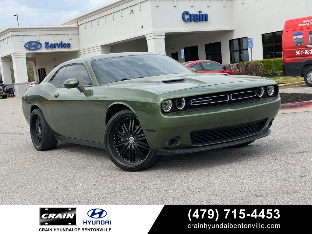 F8 Green 2023 Dodge Challenger SXT RWD Coupe Rear-Wheel Drive 8-Speed Automatic