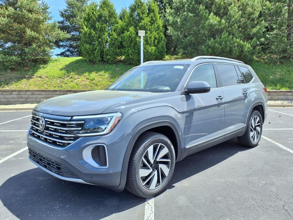 New 2026 Pure Gray Volkswagen 2.0T SEL image 5