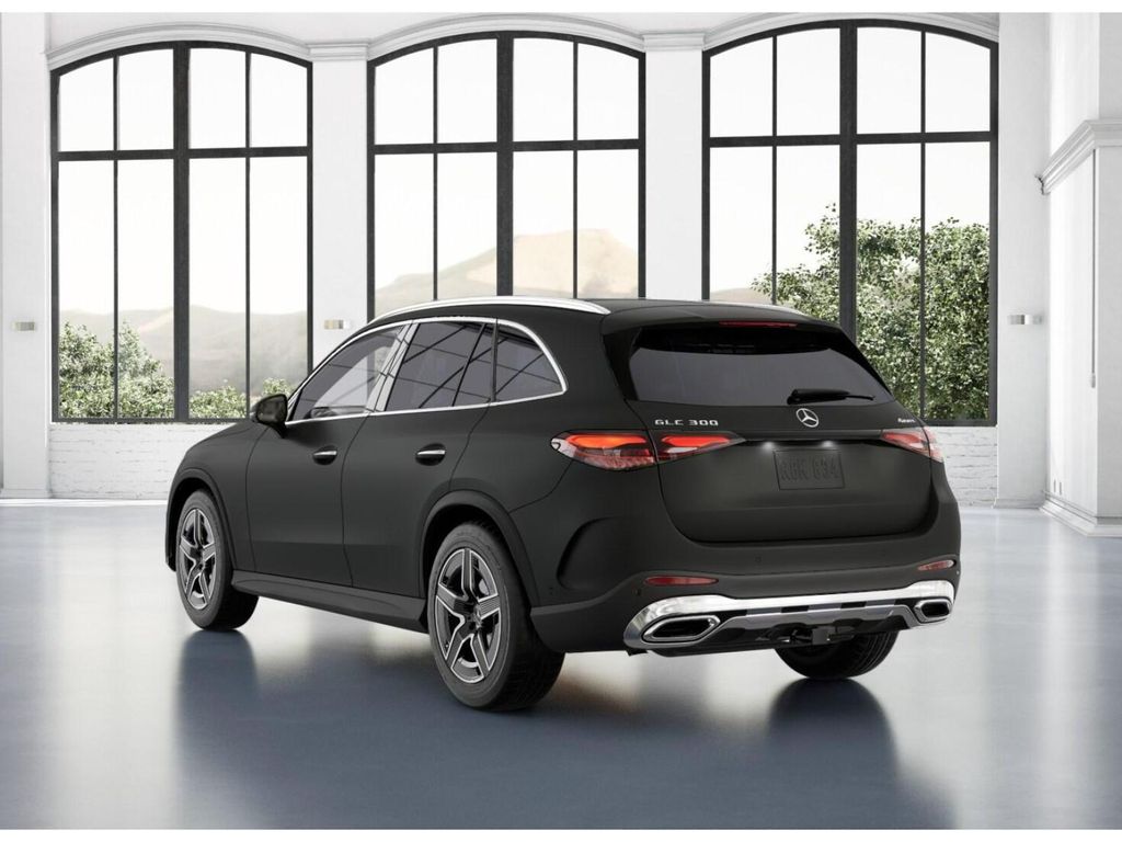 Thumbnail: 2026 Mercedes-Benz GLC - 28