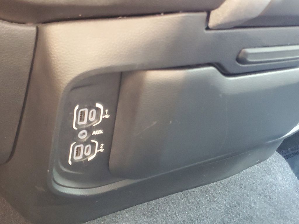 used 2025 Ram 1500 car, priced at $32,222
