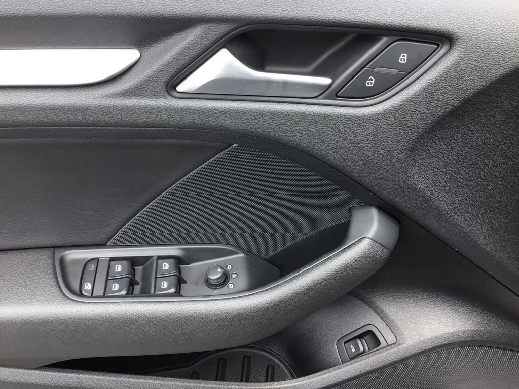 Thumbnail: 2015 Audi A3 - 18