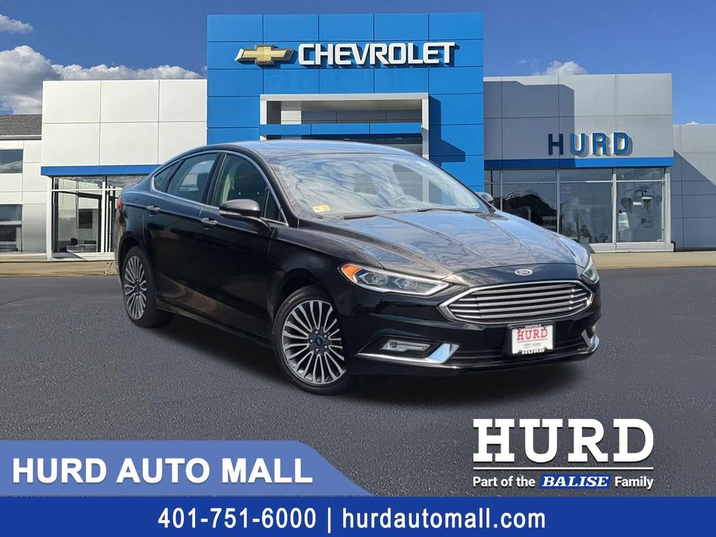 Shadow Black 2017 Ford Fusion SE AWD Sedan All-Wheel Drive 6-Speed Automatic
