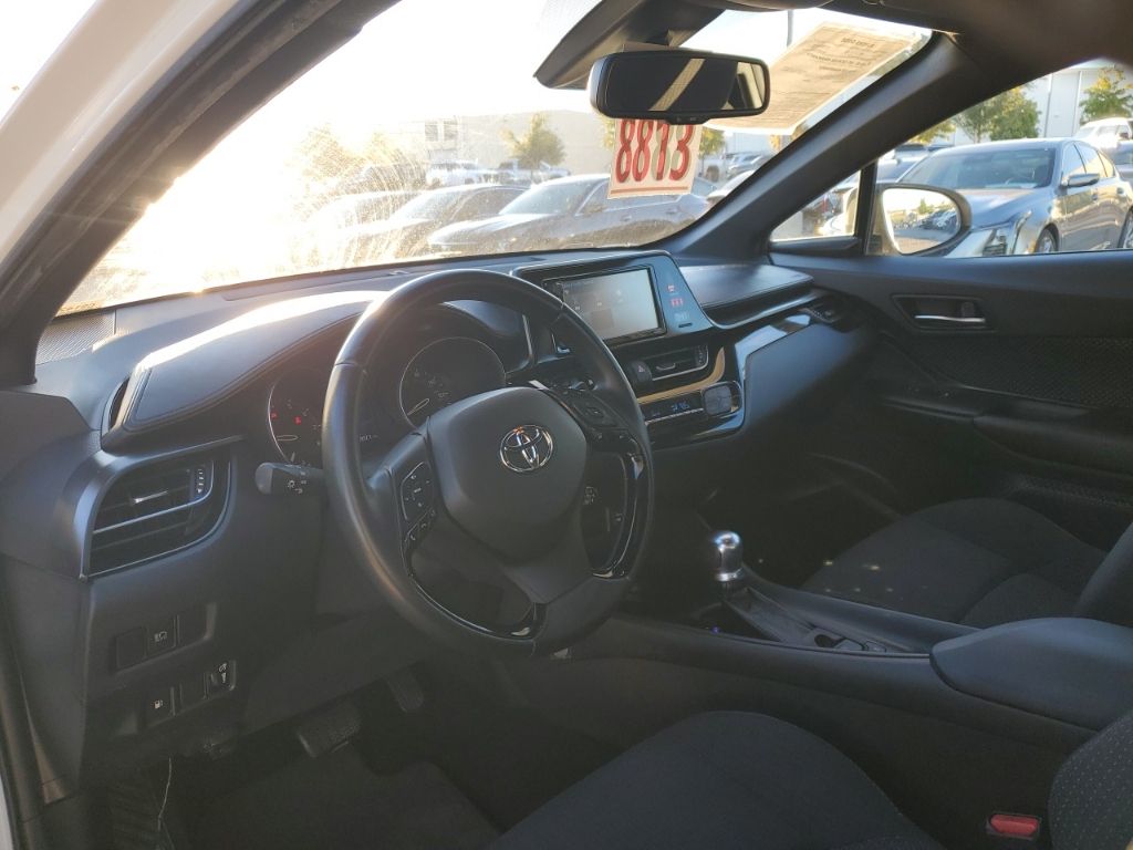 Used Car 2018 Toyota C-hr  Xle For Sale Under $20,000 In Austin, Texas