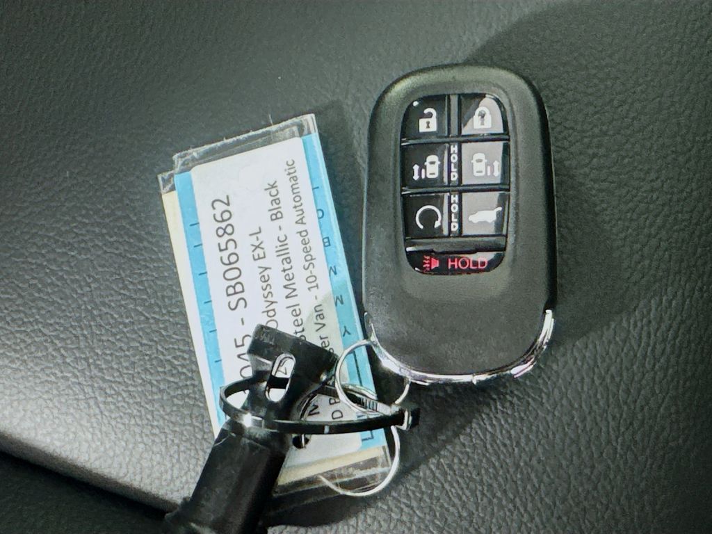 Used Car 2025 Honda Odyssey  Ex-l For Sale Under $50,000 In Austin, Texas