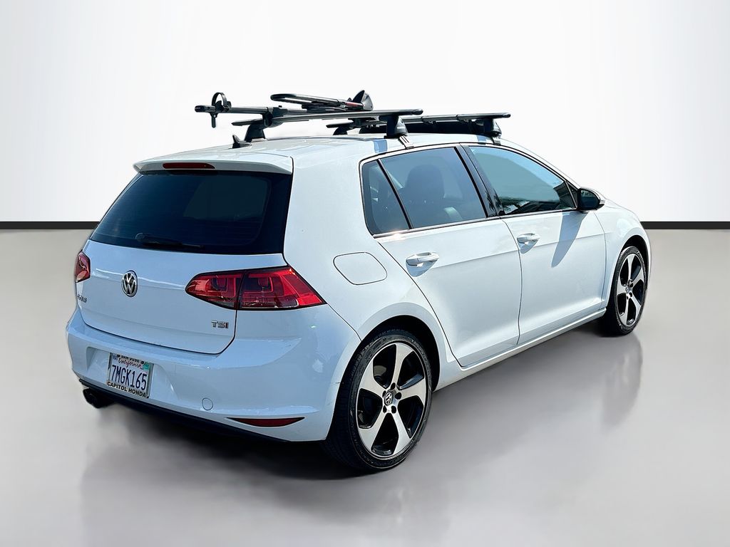 Thumbnail: 2015 Volkswagen Golf - 5