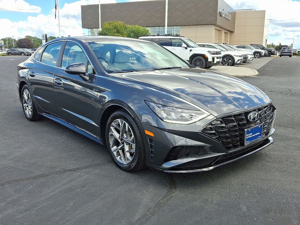 Thumbnail: 2022 Hyundai Sonata - 3