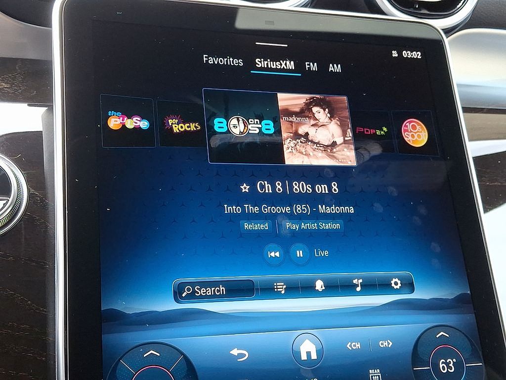 Thumbnail: 2025 Mercedes-Benz GLC - 12