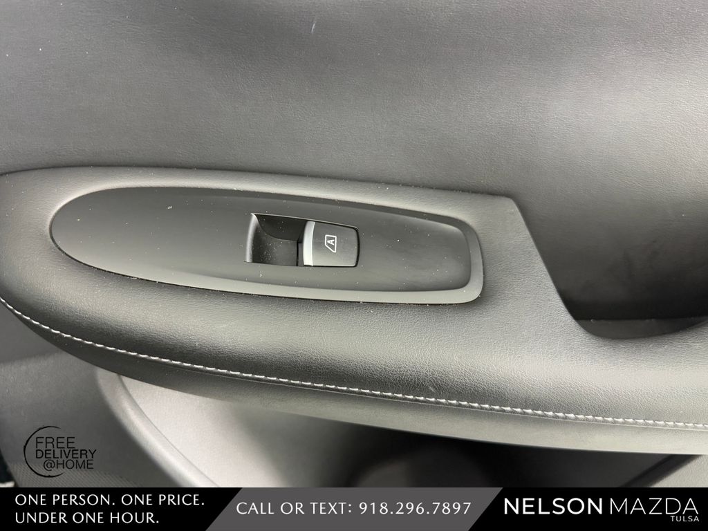 Used 2022 Black INFINITI LUXE image 42