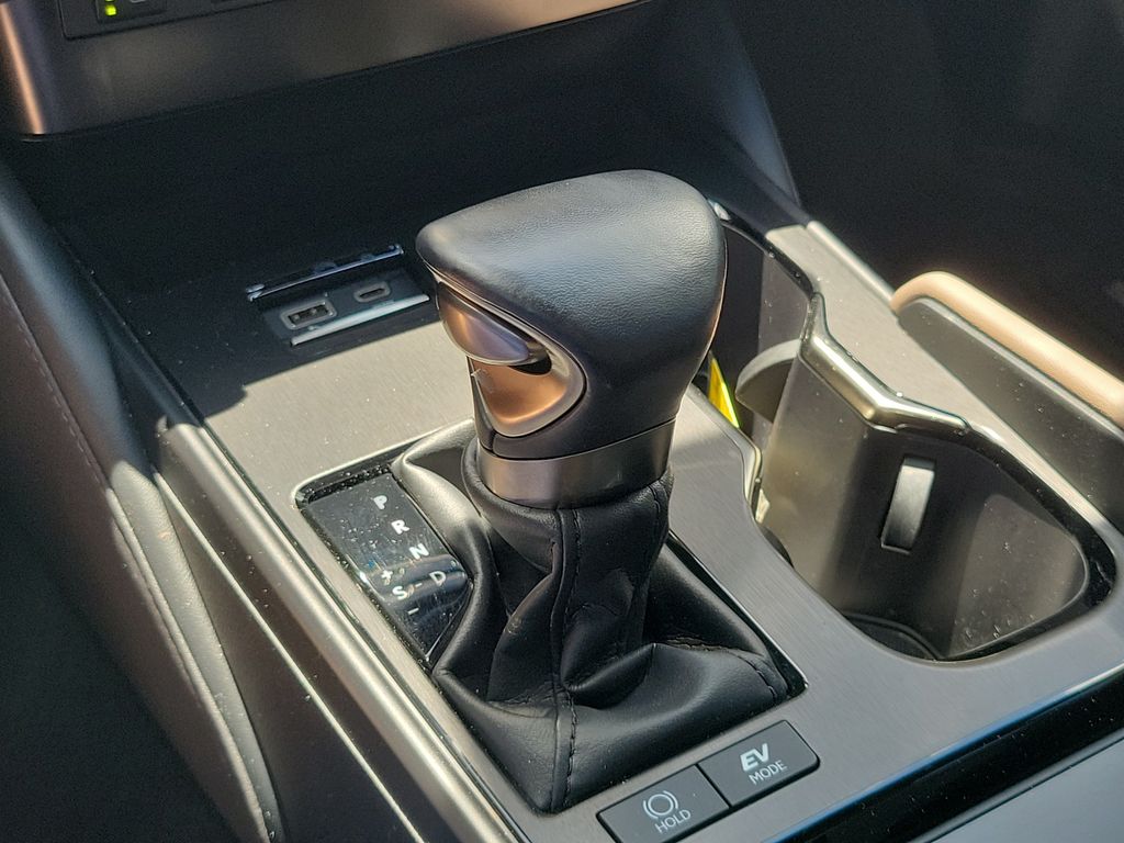 used 2023 Lexus ES car, priced at $41,998