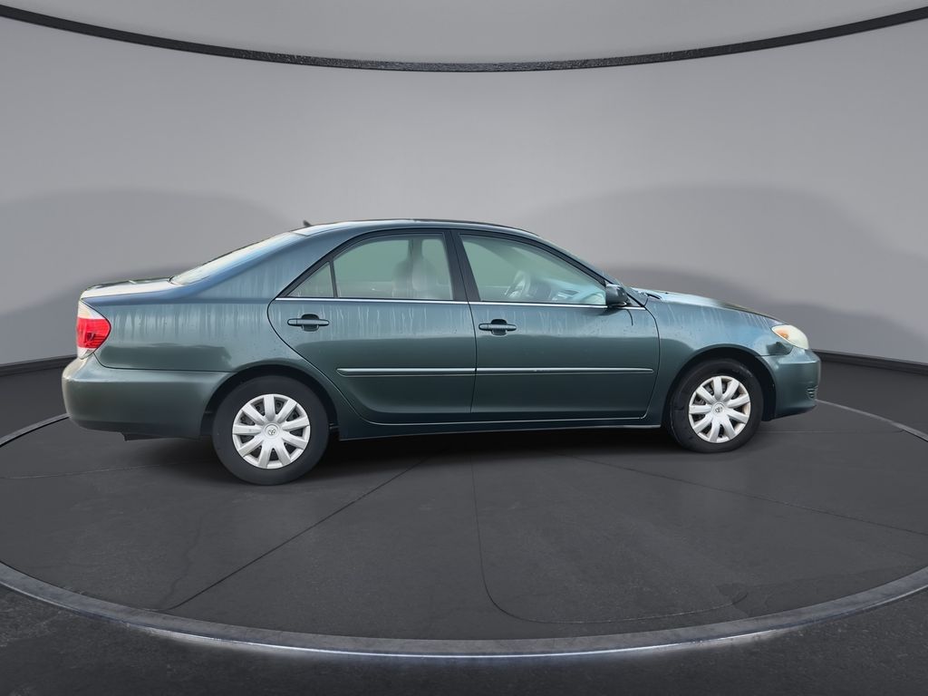 Thumbnail: 2005 Toyota Camry - 9
