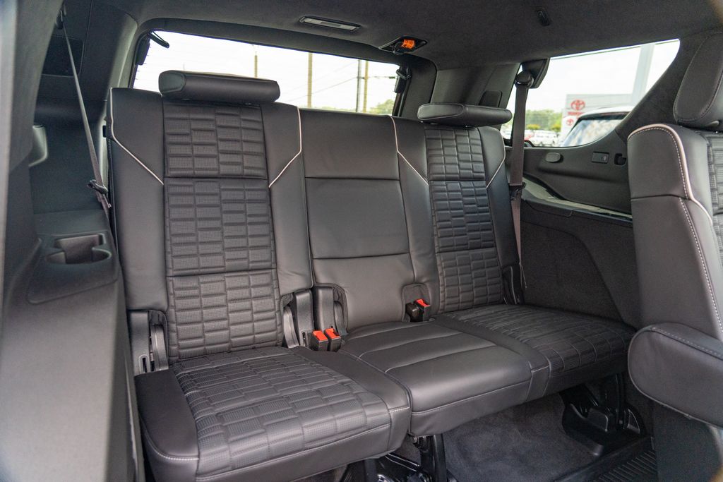 2024 Cadillac Escalade V-Series photo