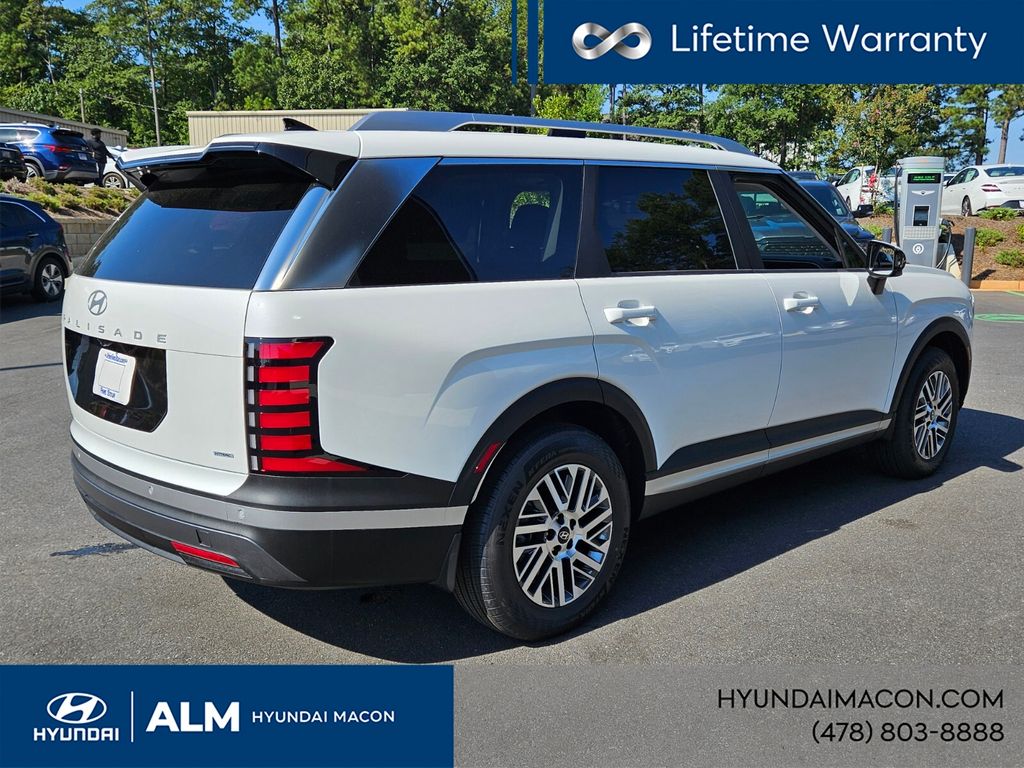 New 2026 White Hyundai SEL Convenience image 17