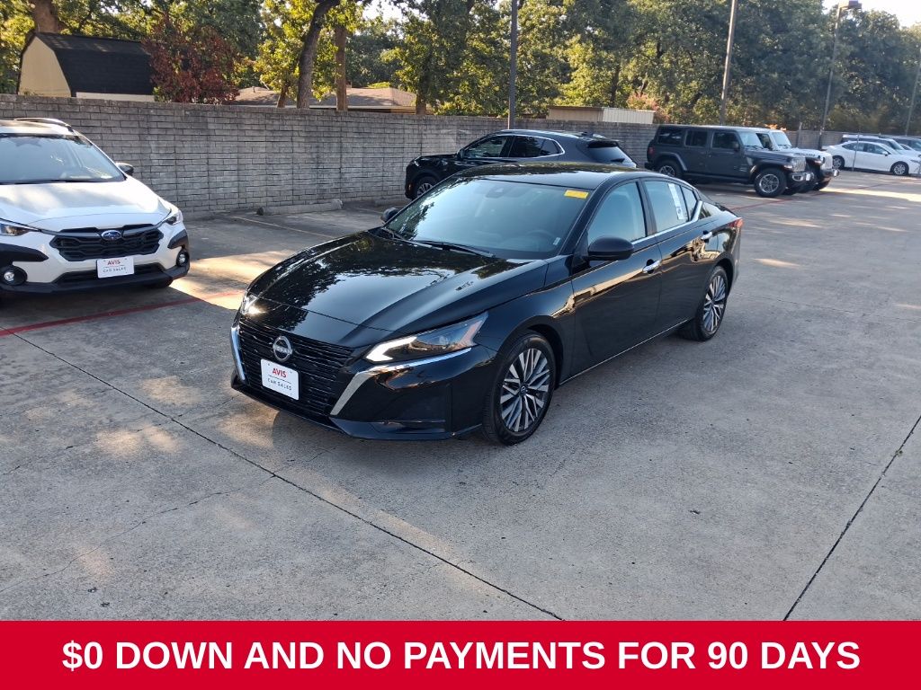 Super Black Clearcoat 2025 Nissan Altima Sedan Front-Wheel Drive Continuously Variable Transmission