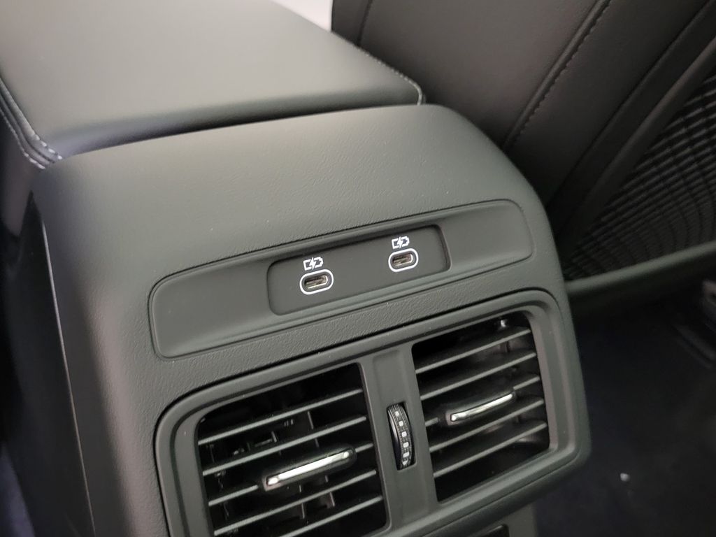 Thumbnail: 2026 Audi Q5 - 21