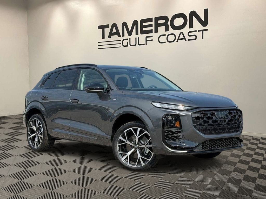 Daytona Gray Pearl 2026 Audi Q3 SUV / Crossover All-Wheel Drive 7-Speed Automatic