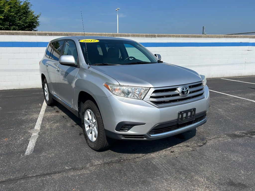 Thumbnail: 2012 Toyota Highlander - 7