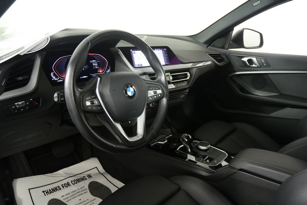 Thumbnail: 2024 BMW 2 Series - 13