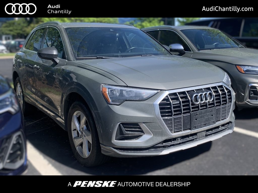 Thumbnail: 2020 Audi Q3 - 1