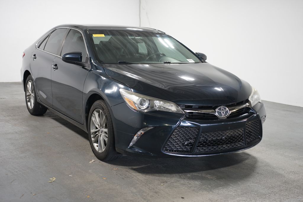 Thumbnail: 2017 Toyota Camry - 3