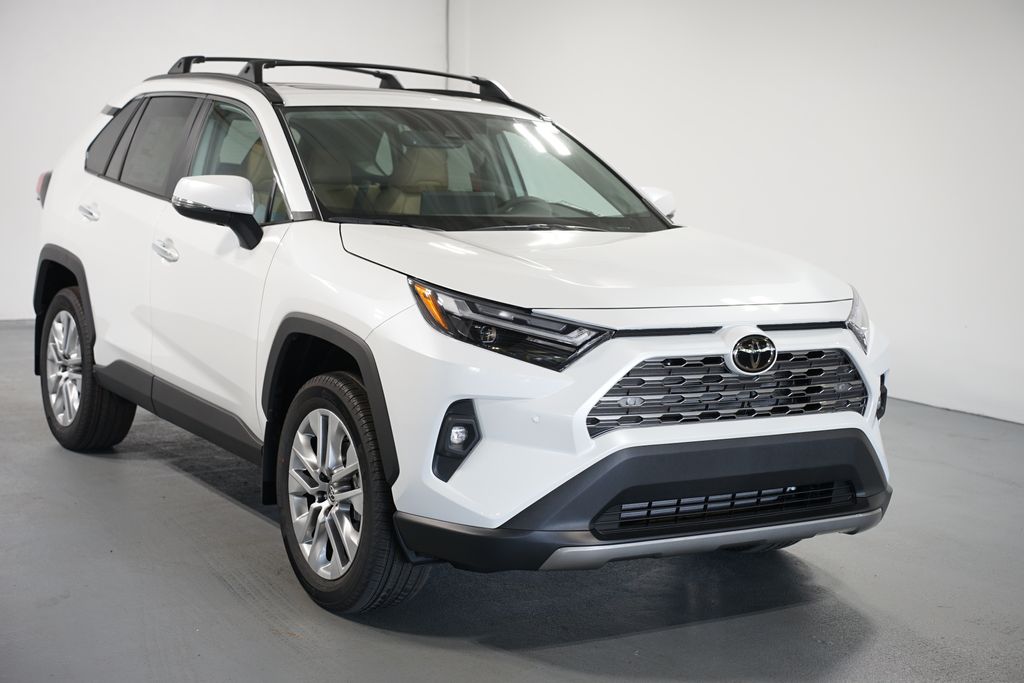 Thumbnail: 2025 Toyota RAV4 - 3