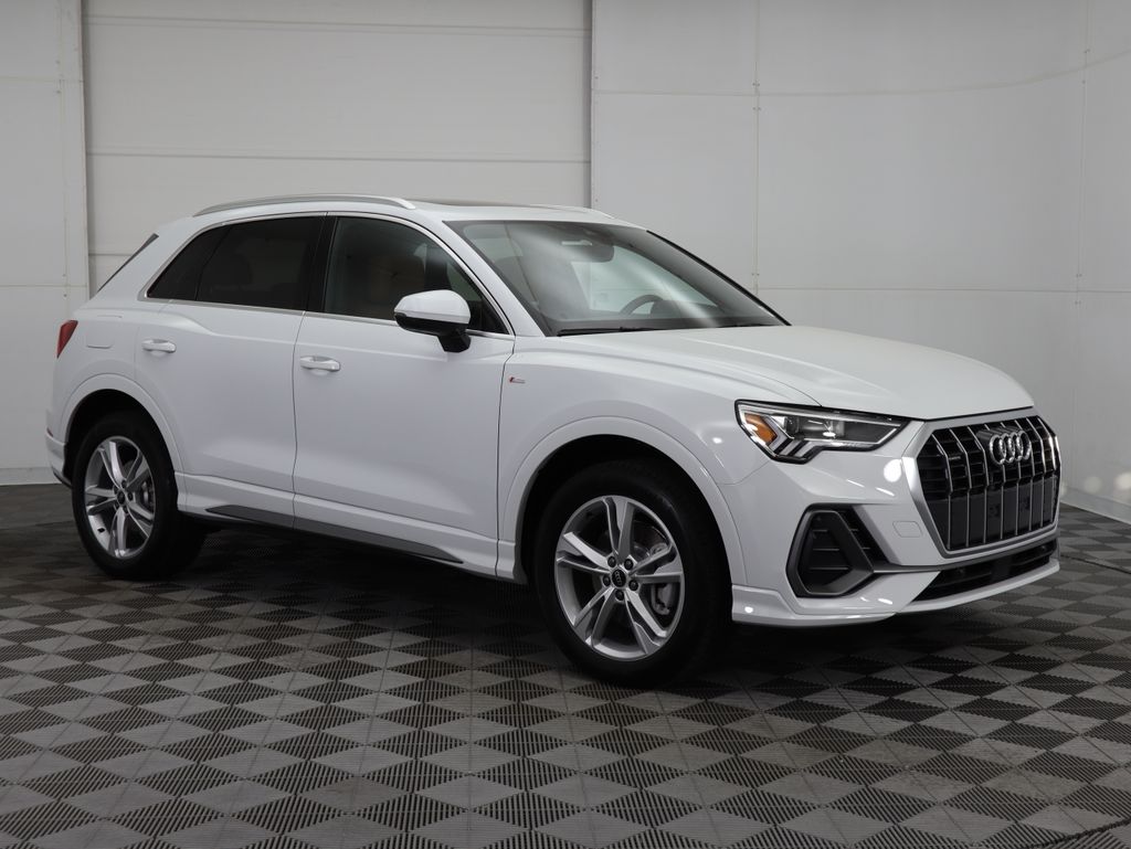 2024 Audi Q3  3