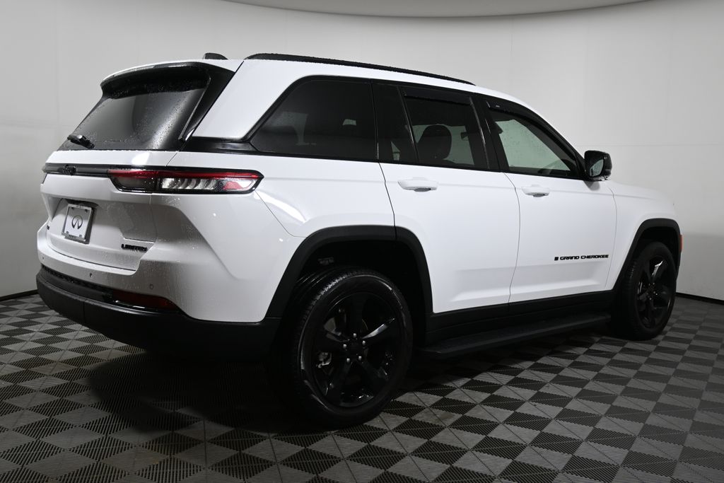 Thumbnail: 2025 Jeep Grand Cherokee - 7