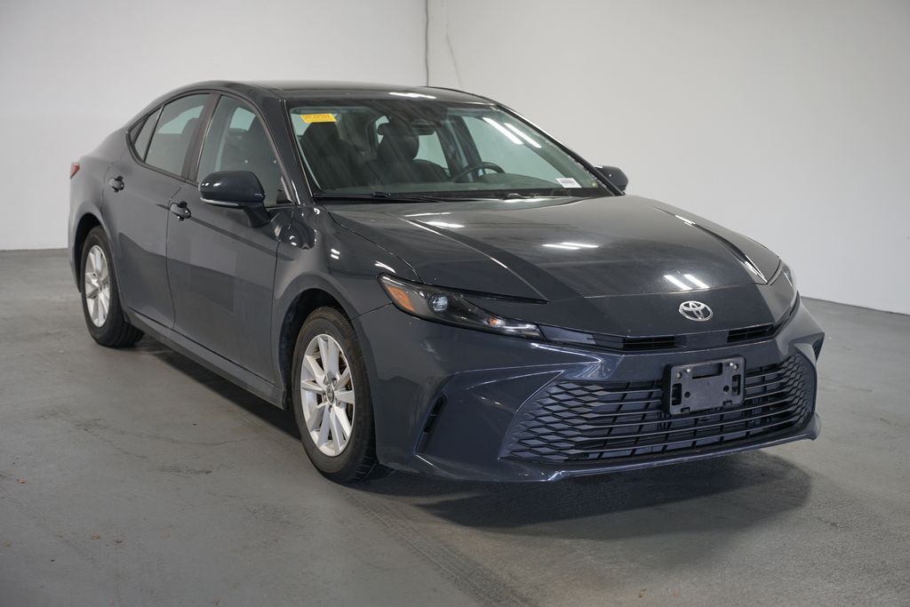 Thumbnail: 2025 Toyota Camry - 3