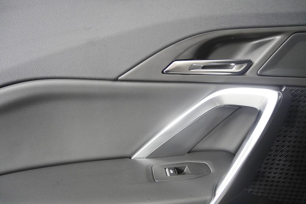 Thumbnail: 2026 BMW X1 - 14