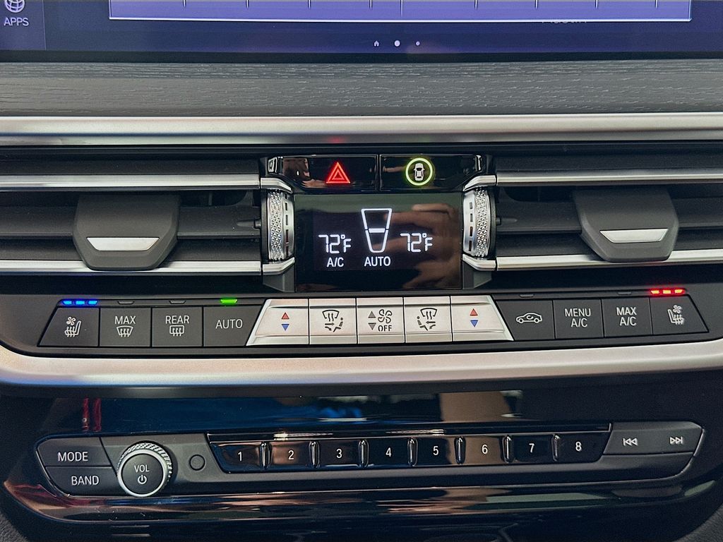 Thumbnail: 2023 BMW X3 - 16