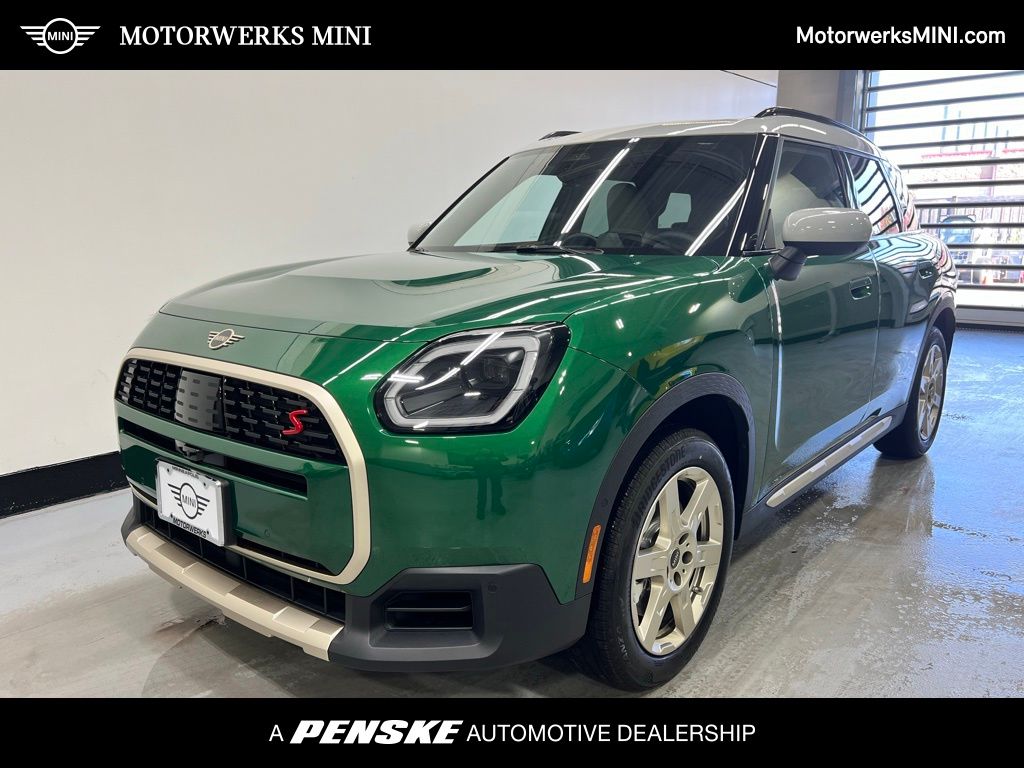 2025 MINI Cooper Countryman Base -
                Golden Valley, MN