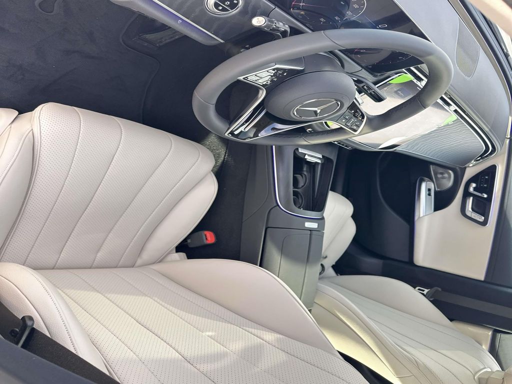 Thumbnail: 2026 Mercedes-Benz E-Class - 14