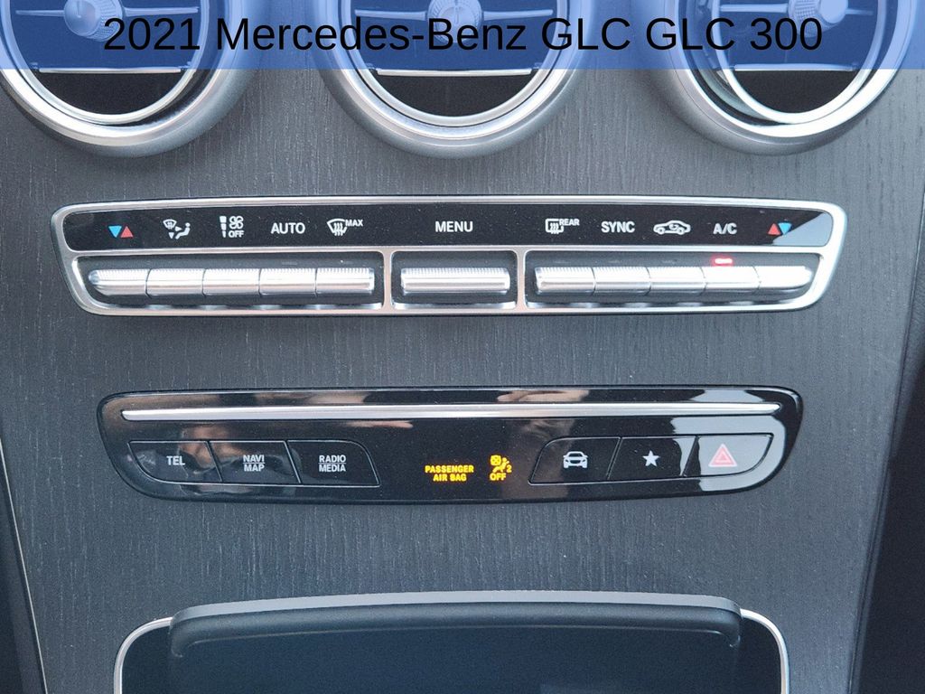 2021 Mercedes-Benz GLC GLC 300 19