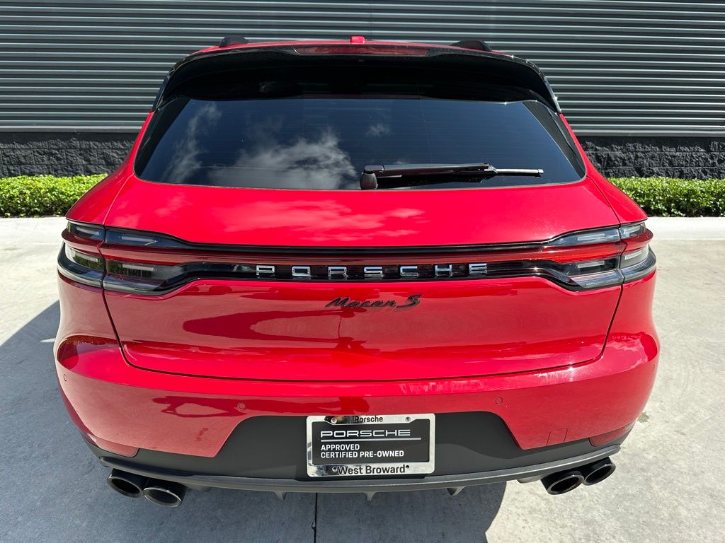 Thumbnail: 2020 Porsche Macan - 11