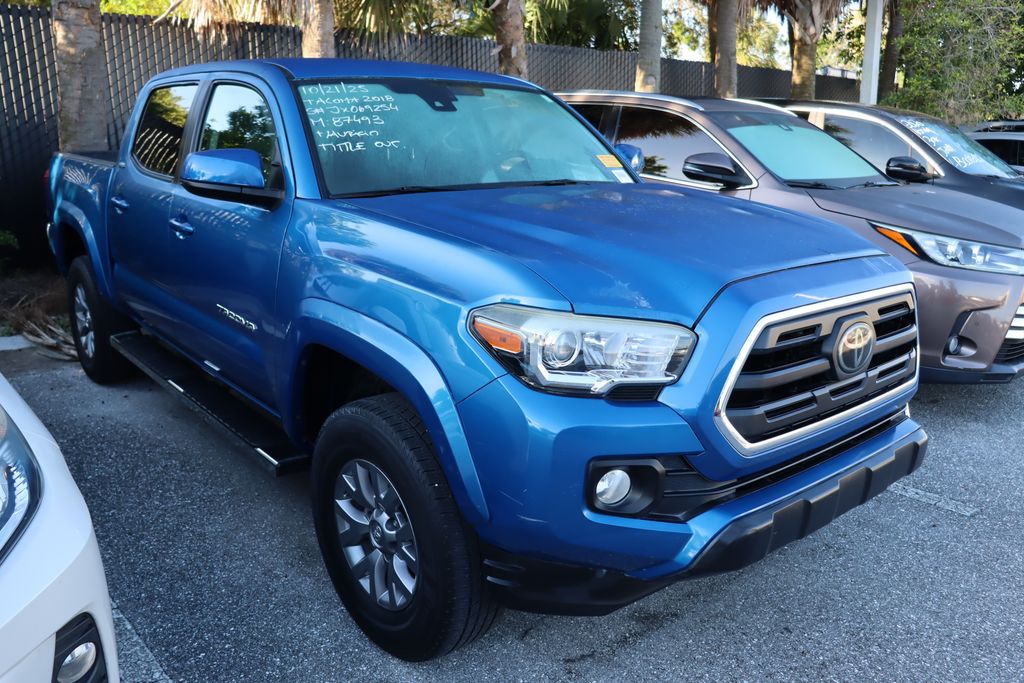 Thumbnail: 2018 Toyota Tacoma - 6